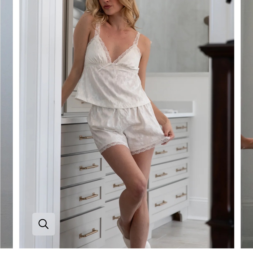 Lace Trim Pajama Set in White